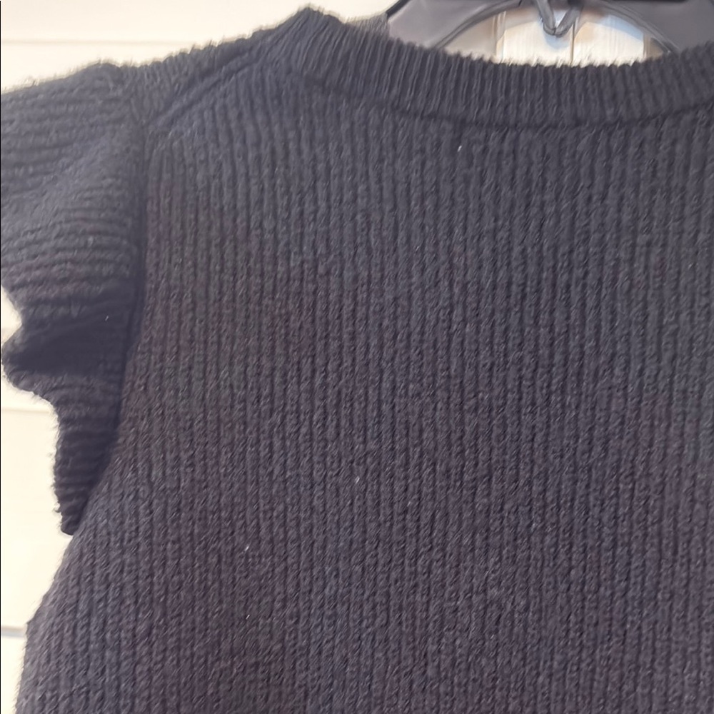 SO Black Knit Cutout Cap Ruffle Sleeveless Sweater large - Picture 8 of 9